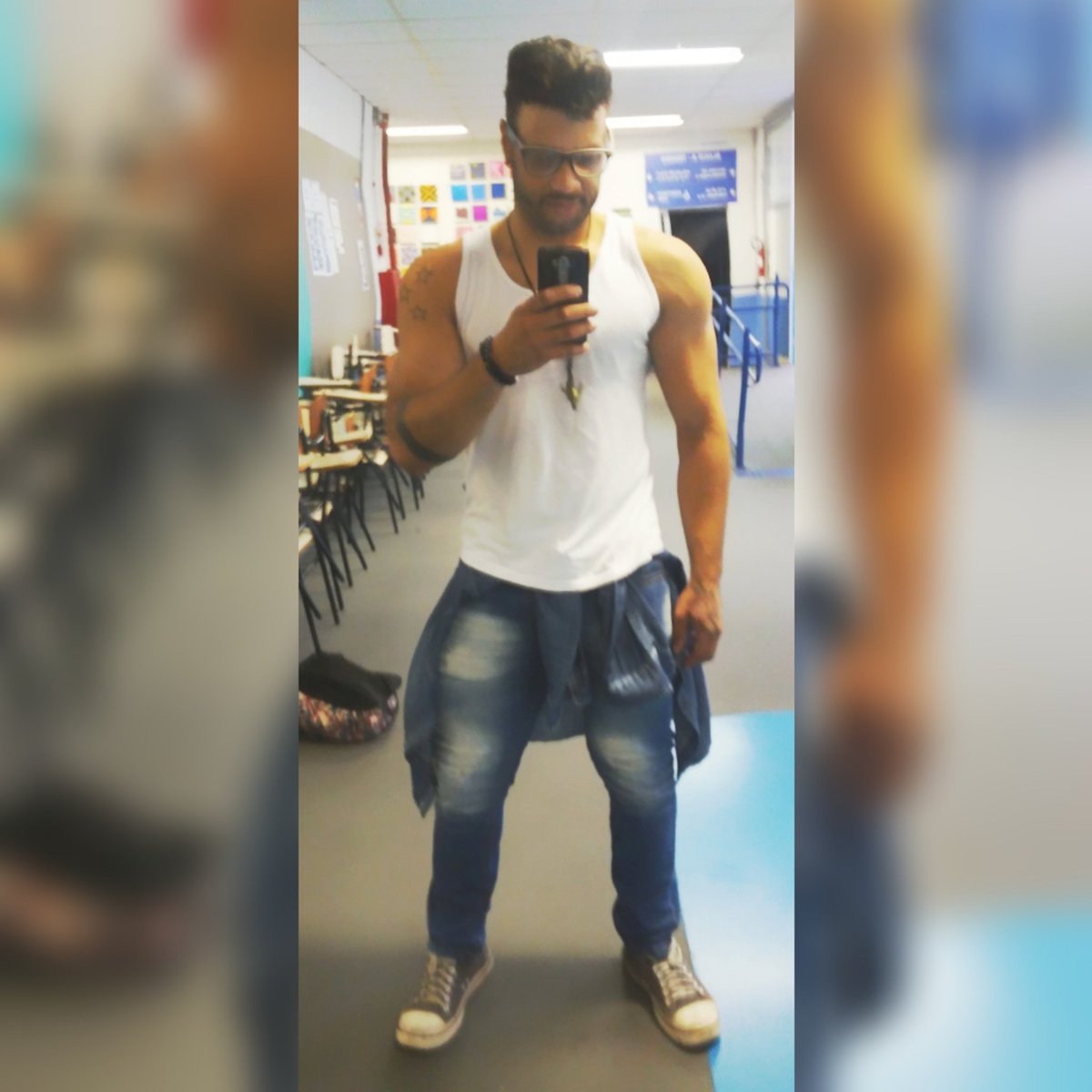 ProfNishik's tweet photo. #me #gay #top #cute #strongman #followback #like4like #likesforlikes #hair #sdvtodos #dj #gym #workout #nopainnogain #force #bomdia #domingo #love #happy #gay4gay #gaybrasil #brazilian #twitter #bbb19 #bbb18 #boy #sunset #sunrise #sunny #picoftheday #photooftheday #eu #SDVXPS https://t.co/mTVmG33flp