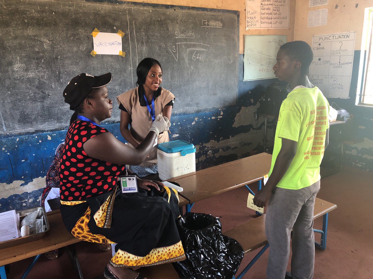 WHO's tweet photo. Let's #EndCholera! The largest #cholera vaccine drive in history will target the spike in outbreaks across Africa.
📰Here’s our WHO-@Gavi press release: https://t.co/XlE8IGjIzS https://t.co/UwNqNhUPKo