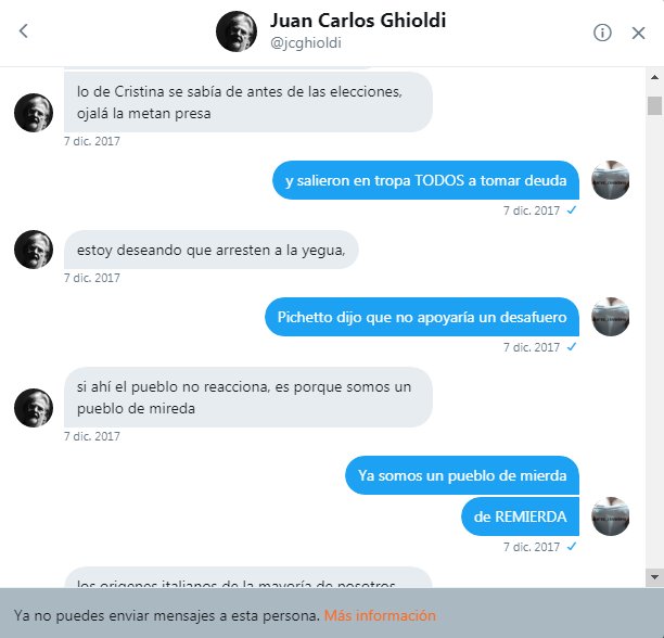 arroz_ciudadana's tweet photo. Acá cuando me decía "ojalá la metan presa a Cristina" sabiendo que YO SOY PERONISTA y de Unidad Ciudadana 
Yo le decía que somos un pueblo de mierda porque nos atropellaron como ratas y nos bancamos el saqueo macrista 
SIGO> https://t.co/nXWWTsMCYh