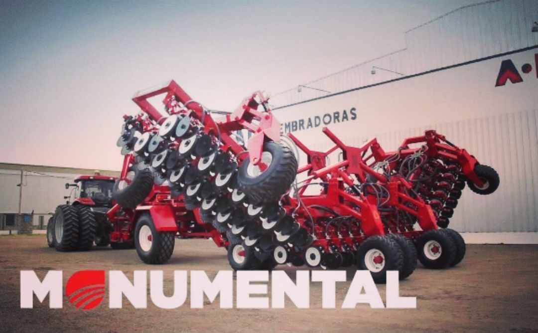 achilli_dibatis's tweet photo. CUENTA REGRESIVA PARA LA PRESENTACIÓN DE LA AIR RULL DE FABRICACIÓN NACIONAL MÁS GRANDE..
LA MONUMENTAL 16000!!!!
TE ESPERAMOS EN AGROACTIVA 2018...
https://t.co/cIQzUpyVFl https://t.co/jFOelP2JEp