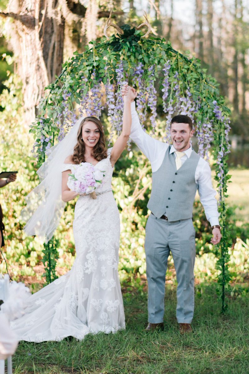 MarryMeTampaBay's tweet image. Lilac and Gray Rustic Chic Tampa Bay Wedding | Southern Plantation Oasis marrymetampabay.com/lilac-and-gray…