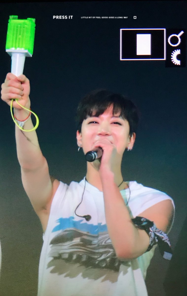 Pressit_kr's tweet photo. 180507 팡봉요정 #TEN https://t.co/X4uGDJ54mz