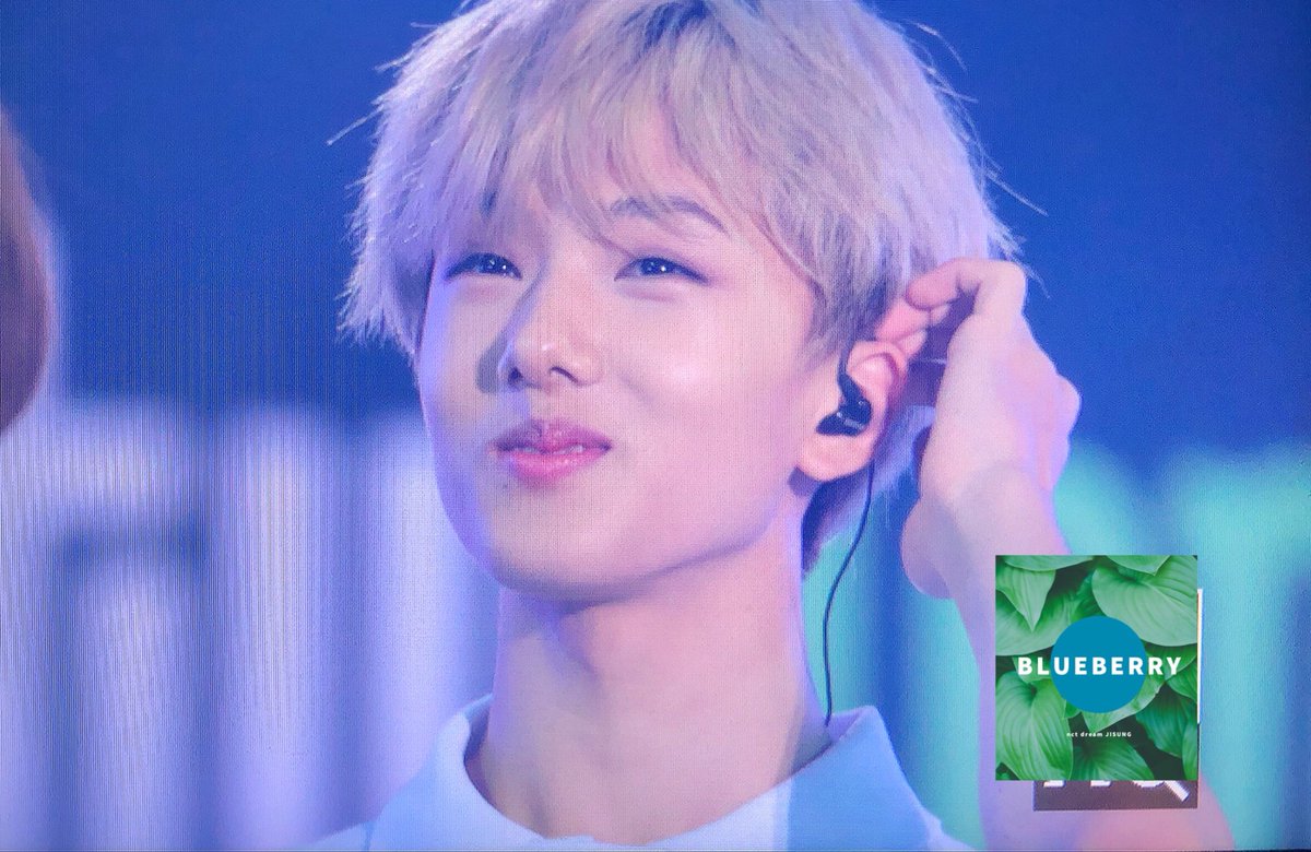 blueberry_js's tweet photo. #NCT_DREAM #NCT2018
#지성 #JISUNG #모찌성 #라면지성 https://t.co/2SWveQtcuW
