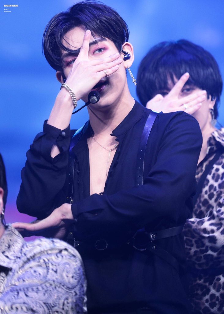 got7fanupdates's tweet photo. 180505 EyesOnYouInSeoul cr.Classic_Young_B #GOT7 #GOT7Look #IGOT7 #TeamGOT7 #Ahgase #GOT7NOW #GOT7WorldTour2018 #GOT7STUDIO #EyesOnYou #EyesOnGOT7 #EyesOnIGOT7 #EyesOnBamBam #JB #Mark #Jackson #Jinyoung #Youngjae #BamBam #Yugyeom #GOT7WORLDTOUR #JYPnation #Look #GOT7comeback https://t.co/4U4Wd3fOLV