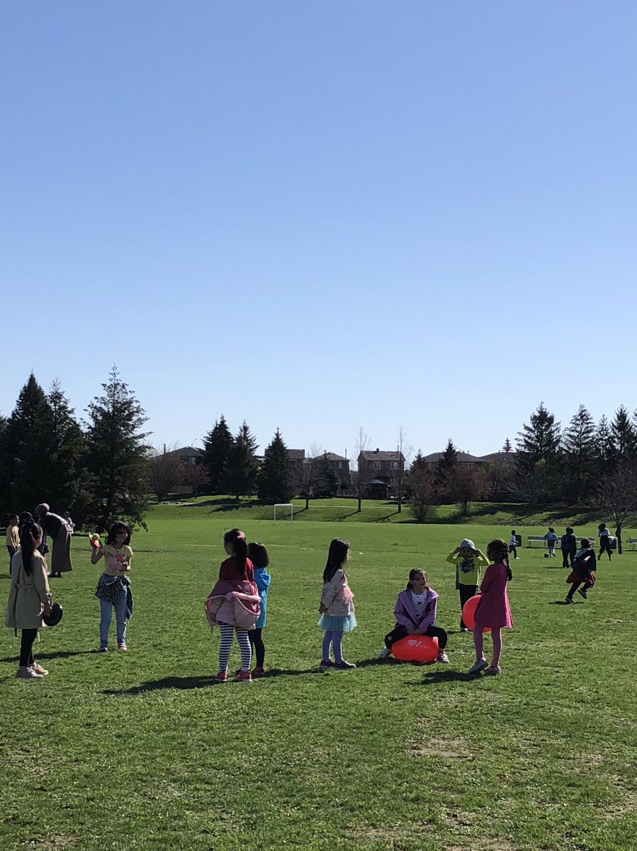 Randall_PS's tweet photo. Heart healthy outdoor play!  Jump Rope For Heart! @Randall_PS https://t.co/EpyvHt1O5I