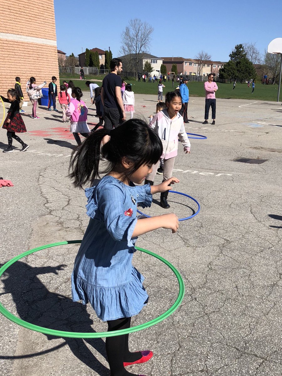 Randall_PS's tweet photo. Heart healthy outdoor play!  Jump Rope For Heart! @Randall_PS https://t.co/EpyvHt1O5I