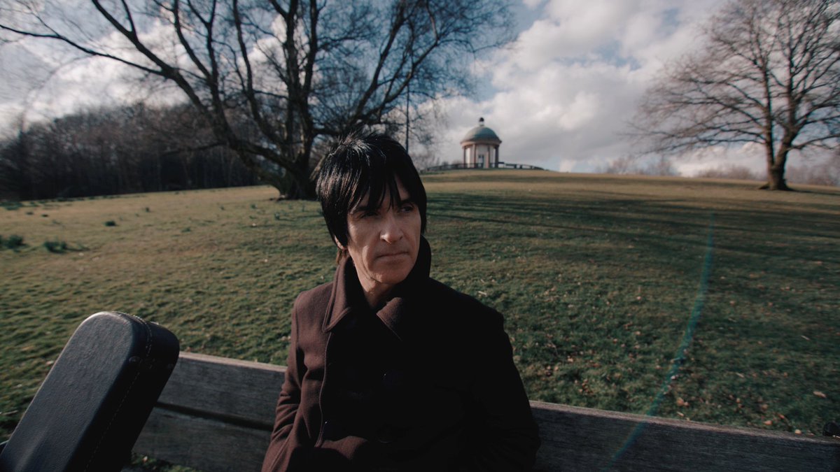 Johnny_Marr's tweet photo. Friday. https://t.co/UgC7IEFMQQ