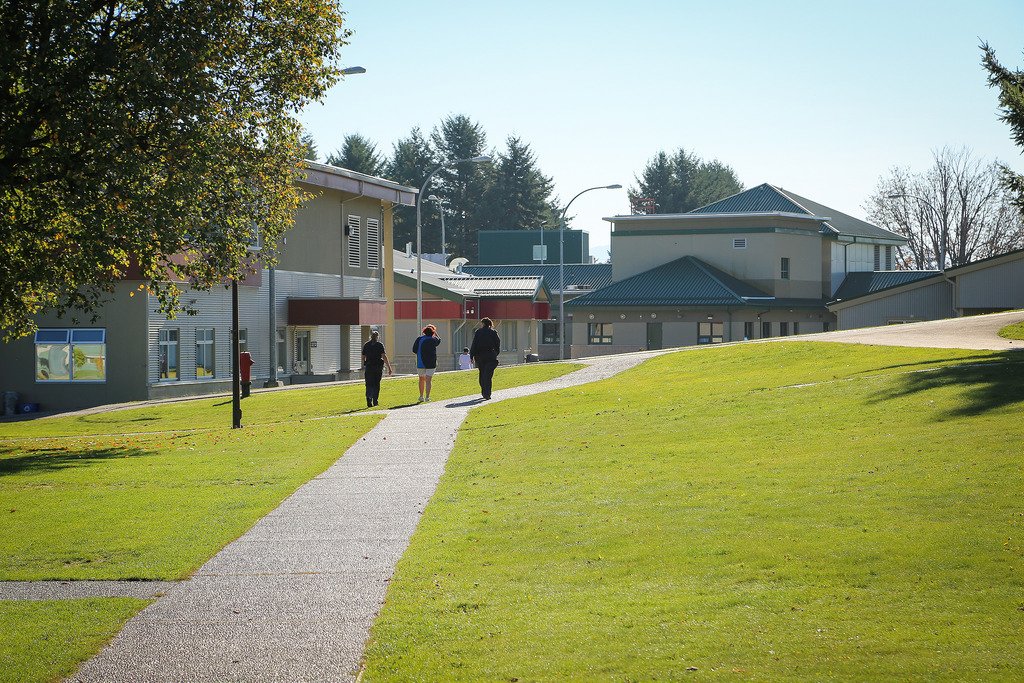 CSC_SCC_en's tweet photo. It's Elizabeth Fry Week! The Elizabeth Fry Society provides services to women offenders in CSC institutions or on conditional release in the community, making significant contributions to their reintegration. #EFryWeek #partnerships @CAEFS https://t.co/jHlw4lEHmE