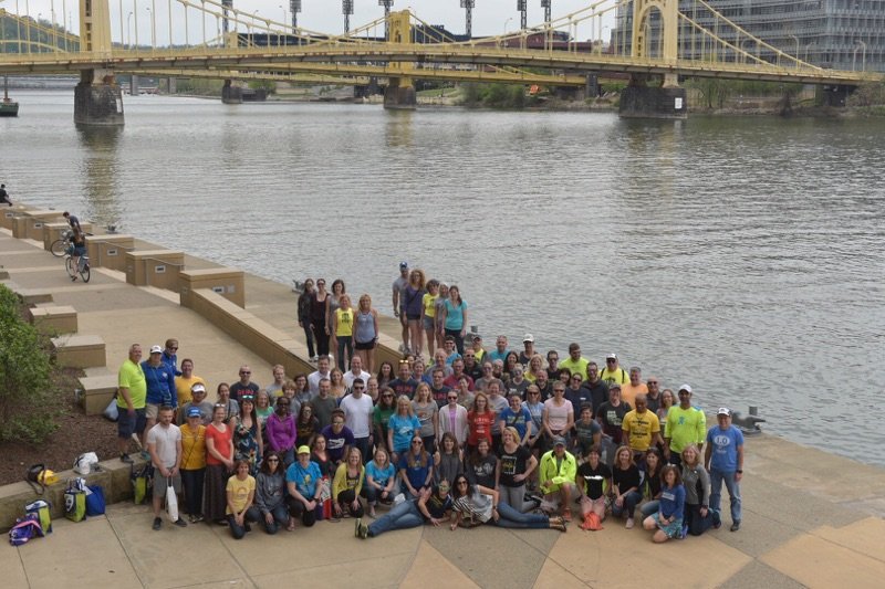 <a href="/PGHMarathon/">Pittsburgh Marathon</a>, meet the <a href="/HarrisburgRuns/">HARRC</a> /River Runners 2018 Run Club Rally team! #10yearsrunning #RunnerofSteel #HBGrunsPGH