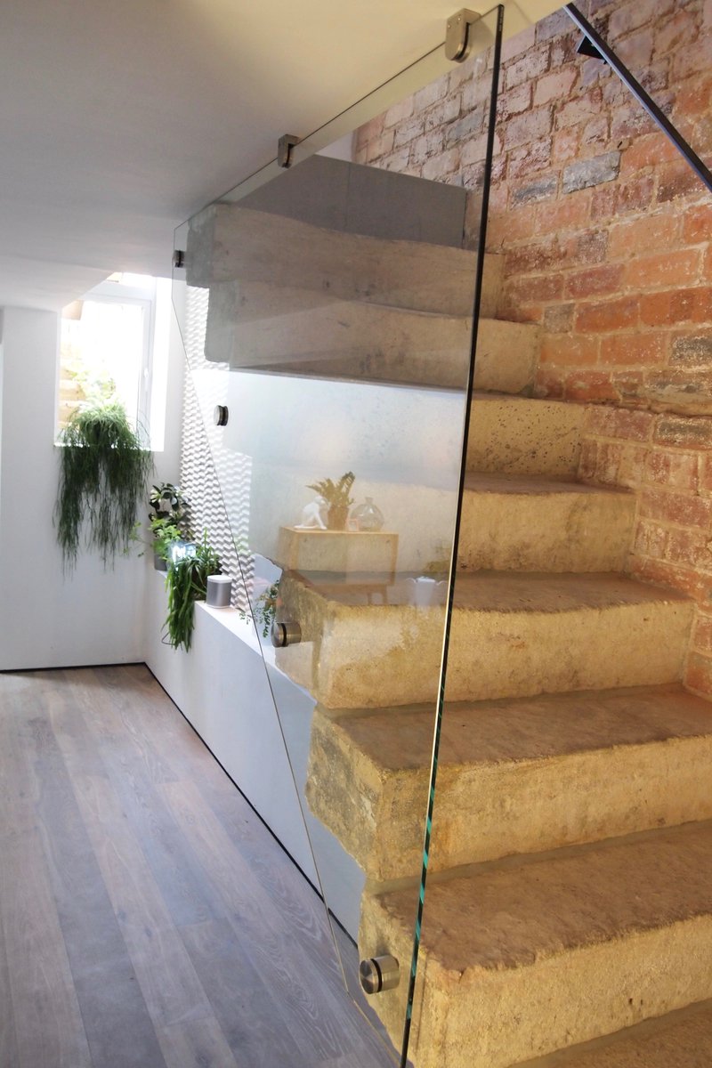 zahed's tweet photo. We were happy to #golocal with Kendrews Metalworkers, who helped with our glass balustrades and metal railing. And all at the last minute! https://t.co/NVWsd5qhG8 #InsideOutHomes https://t.co/dcdbN93B2c