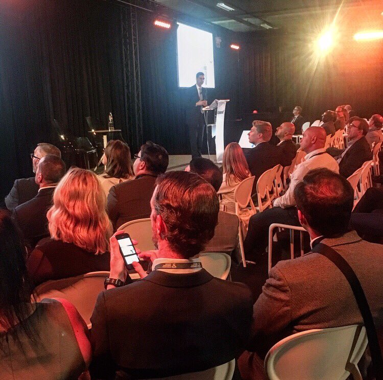 CARAT_ANTWERP's tweet photo. A fascinating GIA GemFest with Tom Moses is taking place NOW in the Hall 1 Conference Room. Don’t miss out! @GIAnews #caratplusantwerp #DiamondDestination #GemFest https://t.co/ODvcSuYu5r
