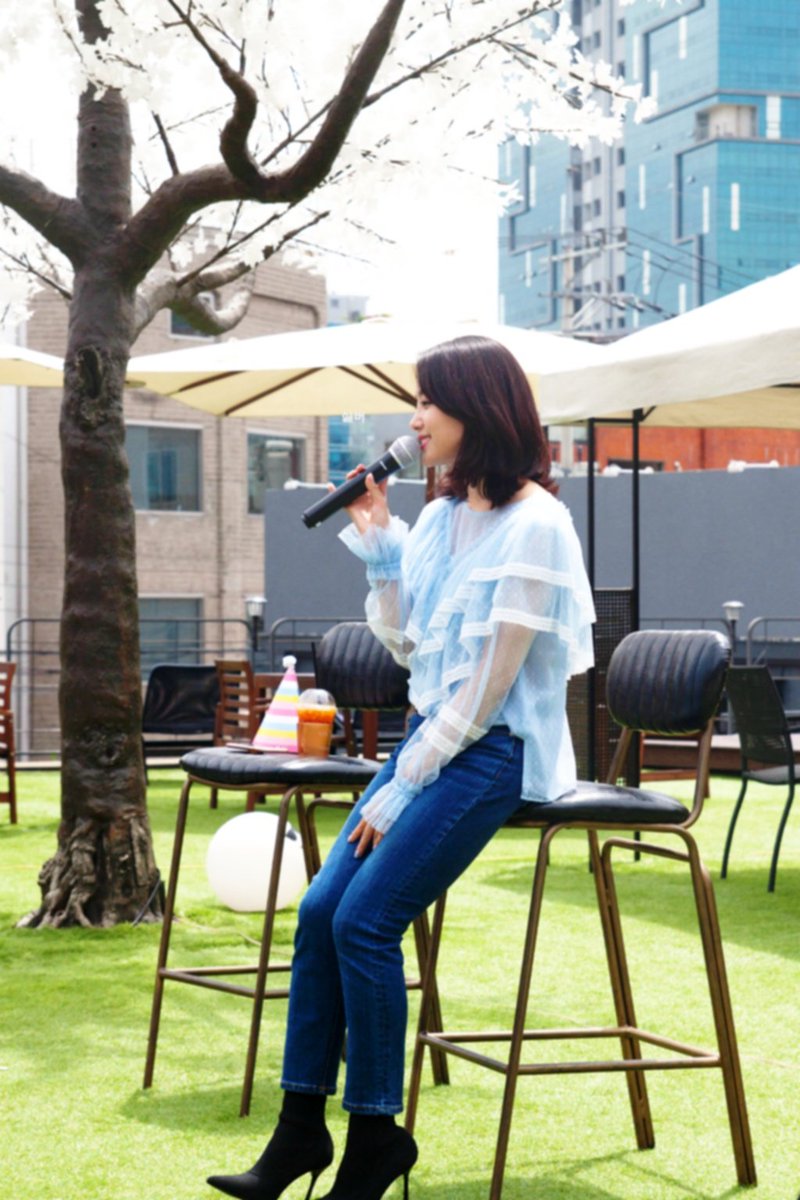 SSilver0520's tweet photo. @songjieun_55 오늘 너무나 재밌었어요 ㅋㅋ 이런 자리 만들어줘서 너무 고마워요 ㅎㅎ #송지은 #생일축하 https://t.co/8QOUkMHBKG