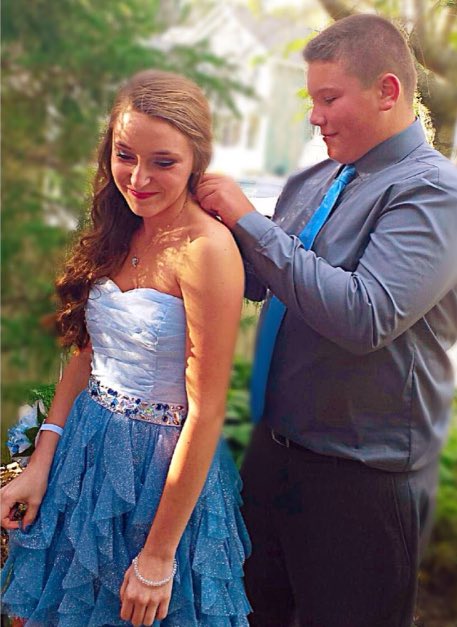 dancerhayley82's tweet photo. Our first dance to our last &amp; till the very end of time. #theperryprom2k18 https://t.co/CsG3L5hEsC