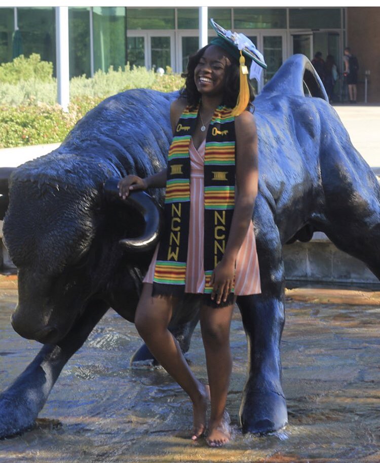 _deedrahh's tweet photo. 🗣Happy birthday to this beautiful (twitterless) soul 😍 I love you so much and I’m so proud of you, bestfriend 💜 continue to be who you are and don’t stop beech! #MainManMonday https://t.co/iqPd7RQ9q3