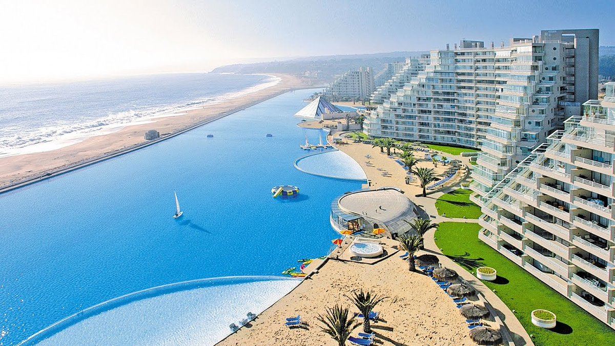 BigInExcursions's tweet photo. Can anyone guess where the world's LARGEST pool is located?

*Hint: It's in South America https://t.co/x8WYW6xd5I