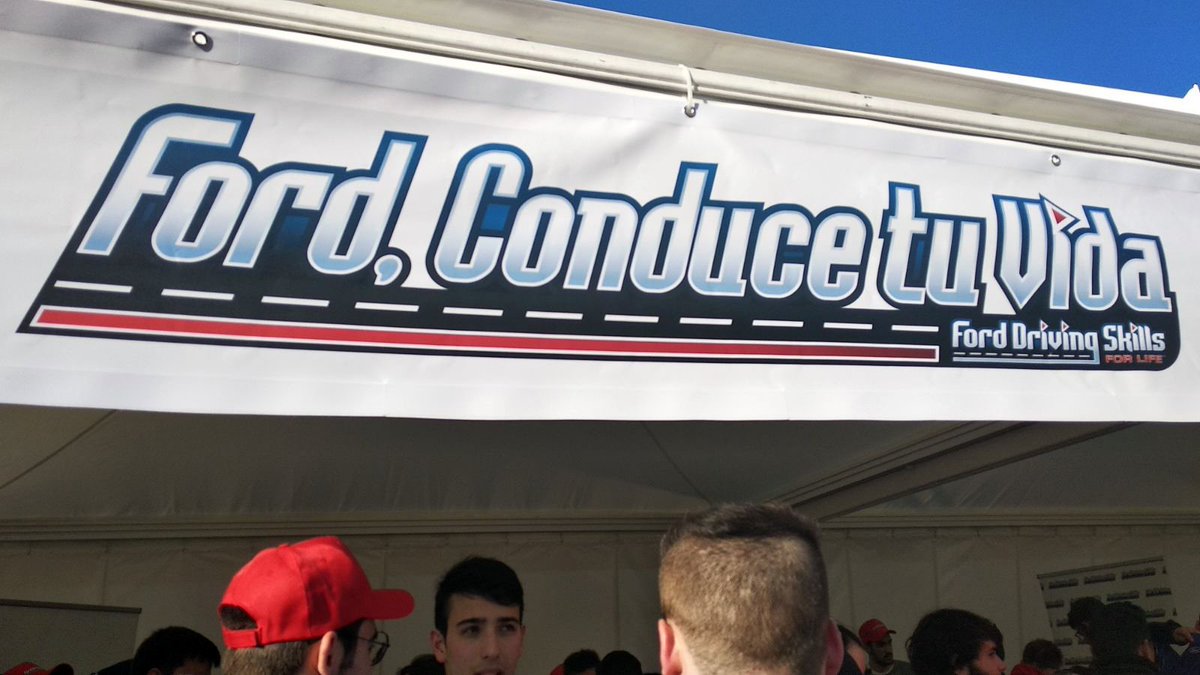 GonzacarFord's tweet photo. Hoxe impártese o último curso de condución segura de Ford España "#FordConduce a túa vida" Achégate á explanada de #Salgueiriños ás 9.30 e participa! https://t.co/lUuynnz3MH