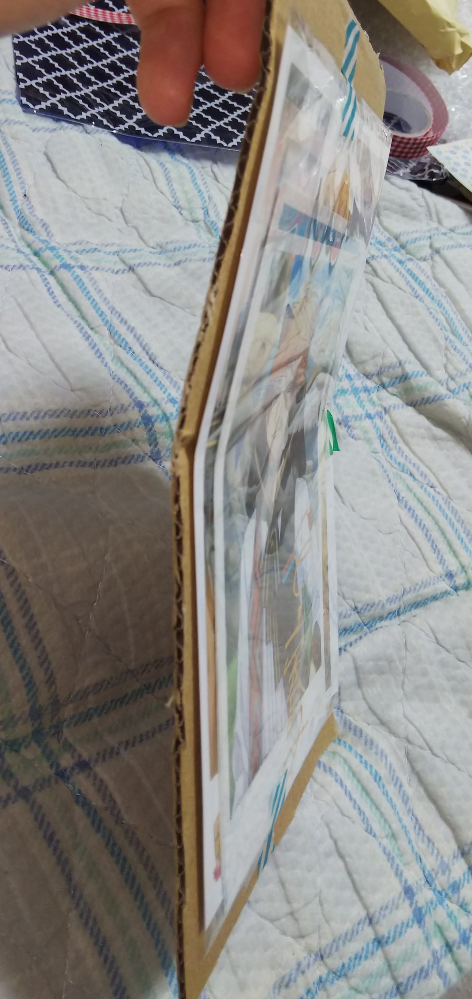 悠遠 眠たい Auf Twitter 梱包について 先日あったお取り引きでのことです 画像のような梱包でお荷物が届きました 箱とダンボール がひとつの袋に押し込まれ ダンボールは完全に曲がってしまっていました T Co Pp1x8cudzx Twitter