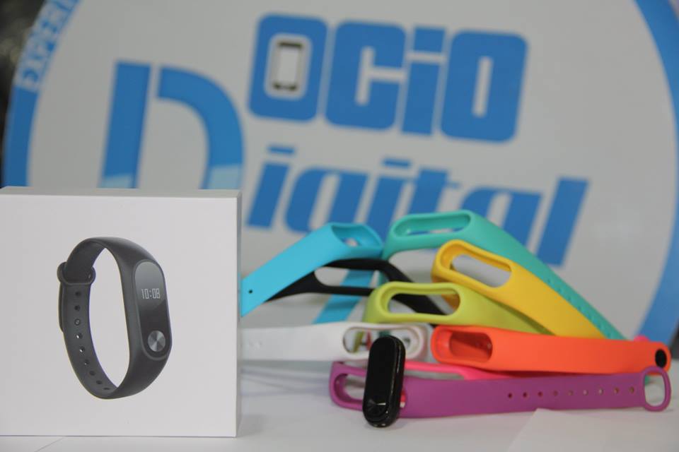 OCIODIGITALINFO's tweet photo. PROMOCI��N! si compras tu Xiaomi Smart Band antes del 13 de mayo, te la  llevas con una pulsera extra y un protector de pantalla de regalo. ¡No te quedes sin la tuya!
 Oferta válida hasta fin de existencias. https://t.co/yQYFiEsFpM