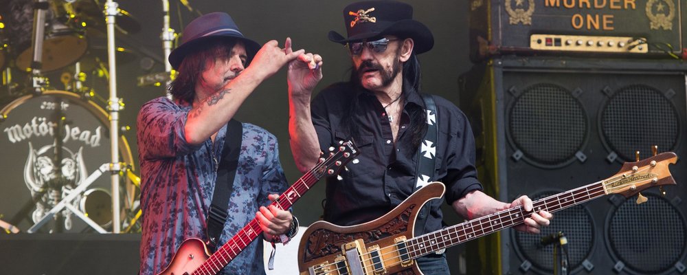 Happy Birthday to the living legend, the one and only... Motörhead\s Phil Campbell ( 