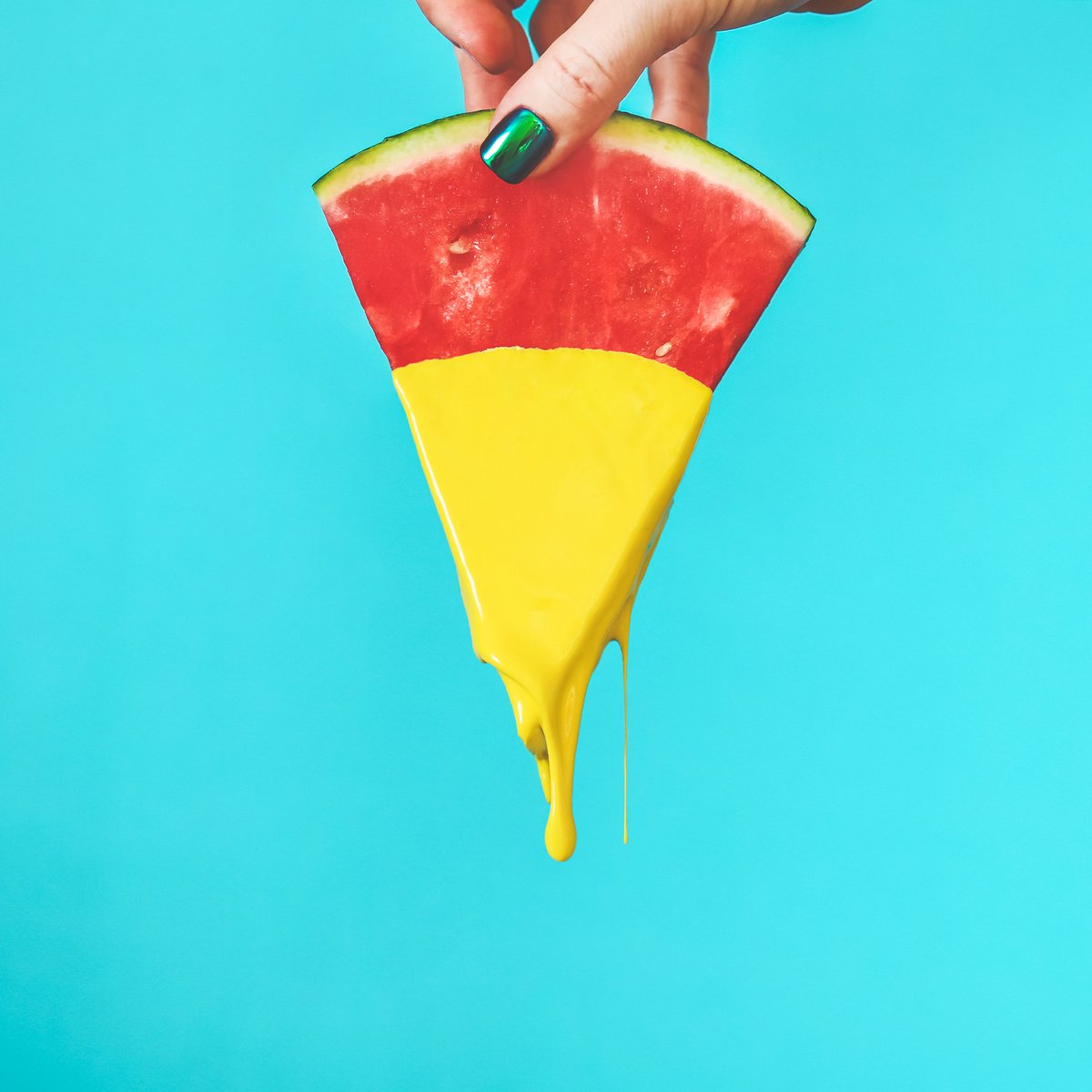 🍉Fun Fact Saturday: A watermelon will not grow in your belly if you eat the seeds. In fact, the seeds are actually quite nutritious with high levels of magnesium, zinc and protein. Yum! 😋🍉
.
🍍Spread the love and heal the world! 🍍
More information=> tropiclove.com