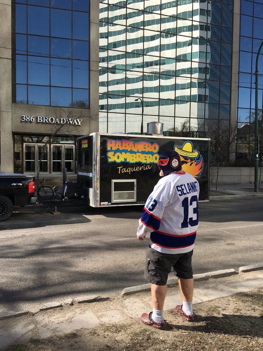 HabSombrero's tweet photo. Going old school for game day! Get your pregame lunch 386 Broadway 11-2 @pegcitygrub @prairietweeter @weheartwpg @SnackMapYWG https://t.co/3IcWi0jfx2