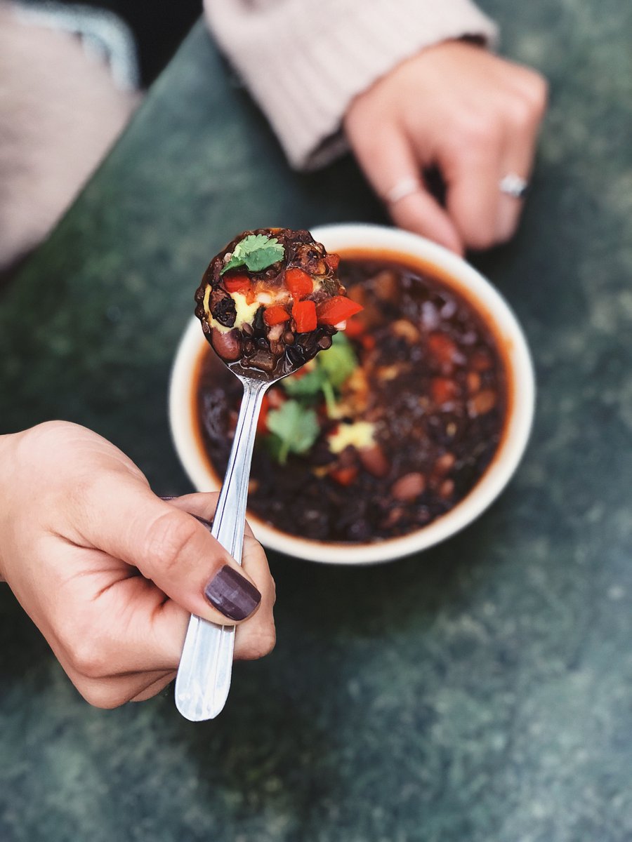 vitalrootden's tweet photo. Get energized—not comatose—by your lunch / Heirloom Three Bean Soup. https://t.co/B7zlXHRFCx