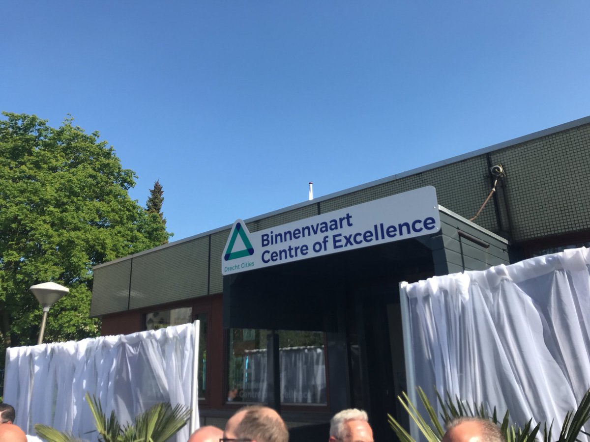 JJWeeda's tweet photo. Binnenvaart opent Binnenvaart Centre of Excellence #DC2030 https://t.co/xtzJfhBDkX