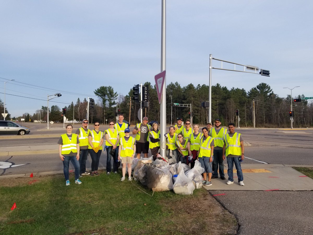 Ignite had a #beautiful night for clean up on our stretch of highway. Check out more photos on Facebook!
facebook.com/pg/IgnitePorta…