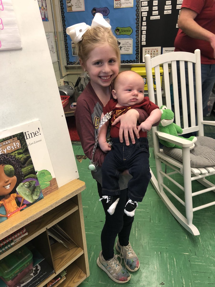 GinaKitchen's tweet photo. We had a special visitor today! Carly brought her baby brother for show and tell. 😊❤️ https://t.co/n9CDRIfh4J