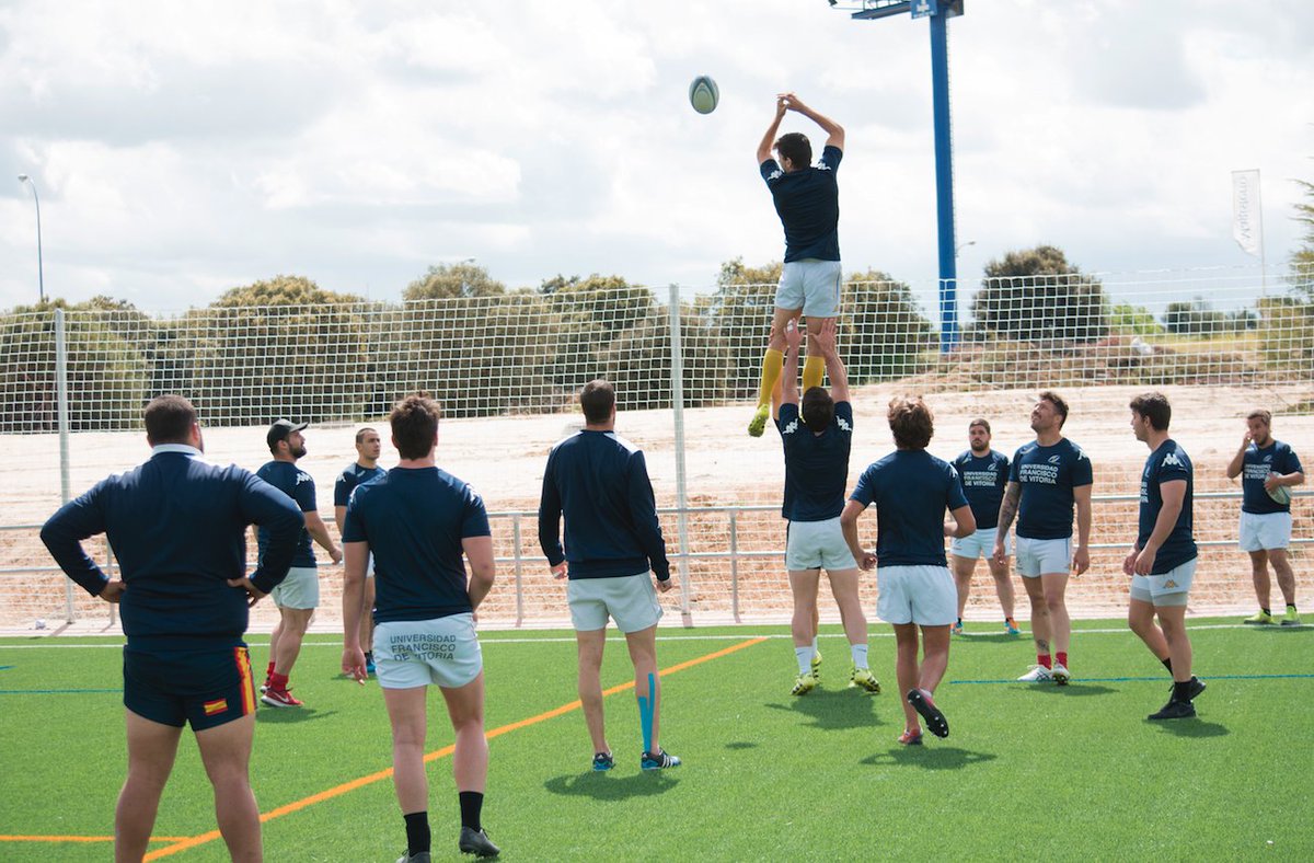 Universidad Francisco de Vitoria tweet media