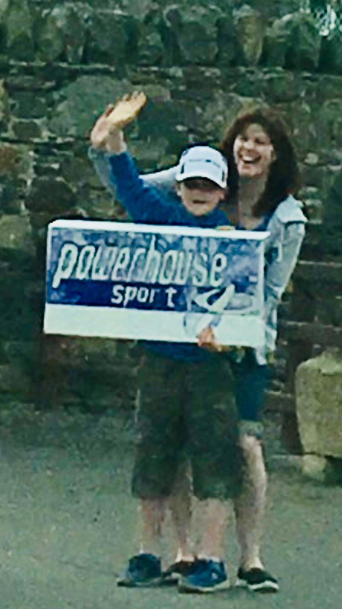 powerhousesport's tweet image. Our Race Team didn’t get the result they wanted in the end but great team effort - and fantastic support at the roadside #superfans #loughbrickland @TourUlster @phsNL