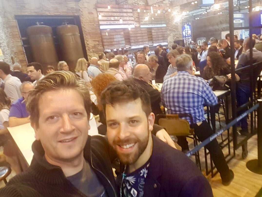 RtePuertoBlanco's tweet photo. Nuestros chef’s y las últimas novedades gastronómicos en el “32• Salón de Gourmets” de #Madrid #PuertoBlanco @SalondeGourmets #SG18 https://t.co/VzX4QtzIC3