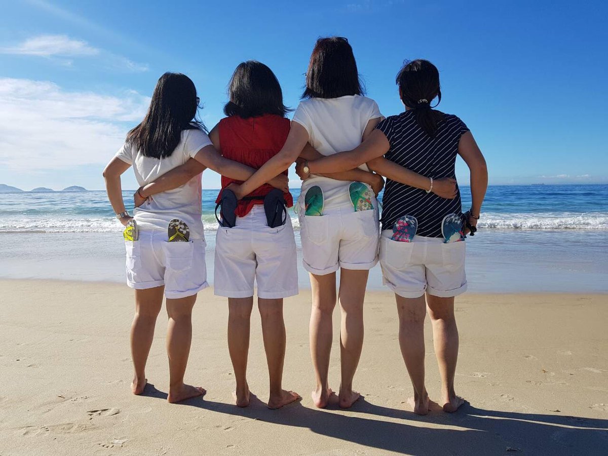 acrossar's tweet photo. Si compartir tiempo con #amigos siempre es algo bueno, imagine lo #maravilloso que puede ser potenciar ese tiempo en un #viaje juntos!! Eso es lo que hicieron nuestras recientes #viajeras de Filipinas: viajaron por #Peru #Argentina y #Brasil , las fotos hablan por sí solas! 💕 https://t.co/dR8yVmbnvT