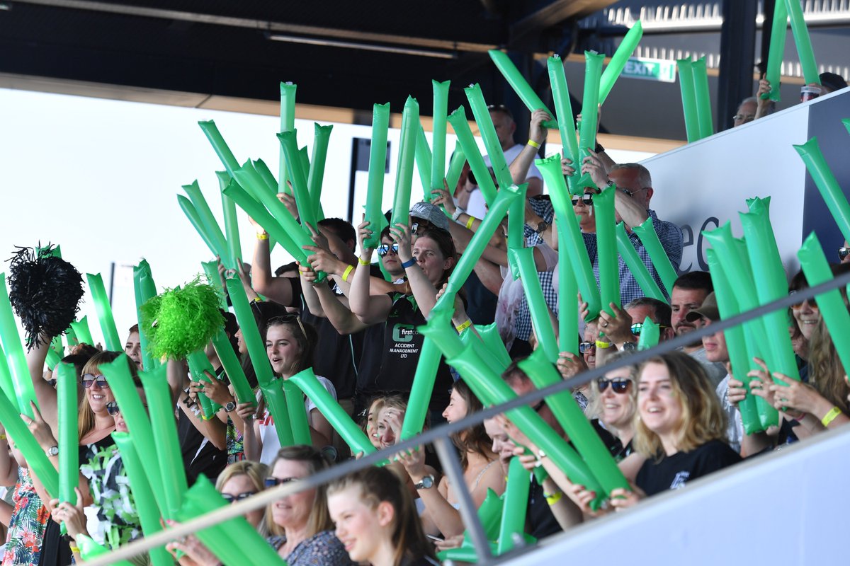 EnglandHockey's tweet photo. Our final game of the weekend is underway with @LymmHockey &amp; @OxtedHC battling for the Men's Tier 3 crown 🏑🏆

With this lot in town we're sure it's going to be a cracking way to finish three brilliant days of action 😂 https://t.co/Mn9yOCYIxE