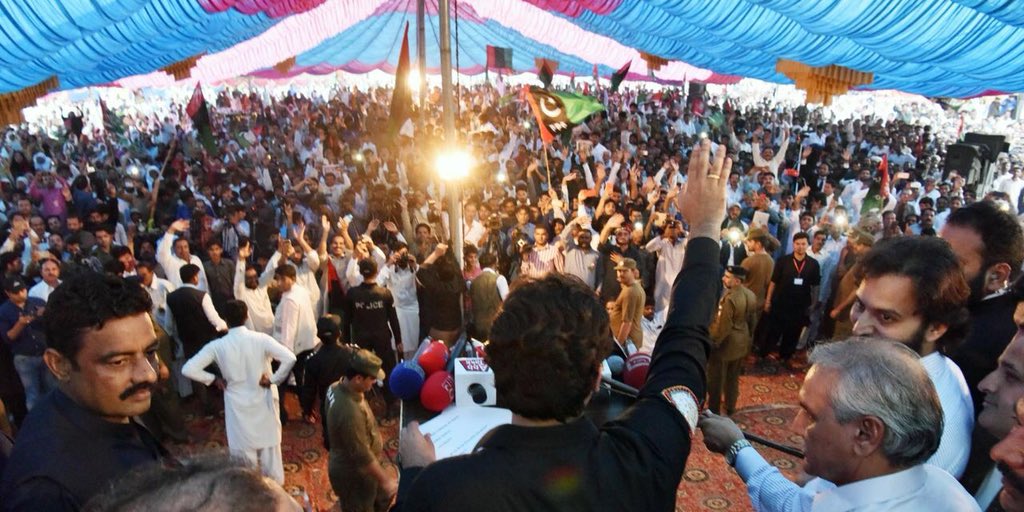 BBhuttoZardari's tweet photo. Visiting the PPP membership camp at Gojra. The fervour and excitement are palpable. Young and old, men and women - eager to #JoinPPP . Special thanks to our volunteers working tirelessly for the Party. https://t.co/xM37rh6oNa