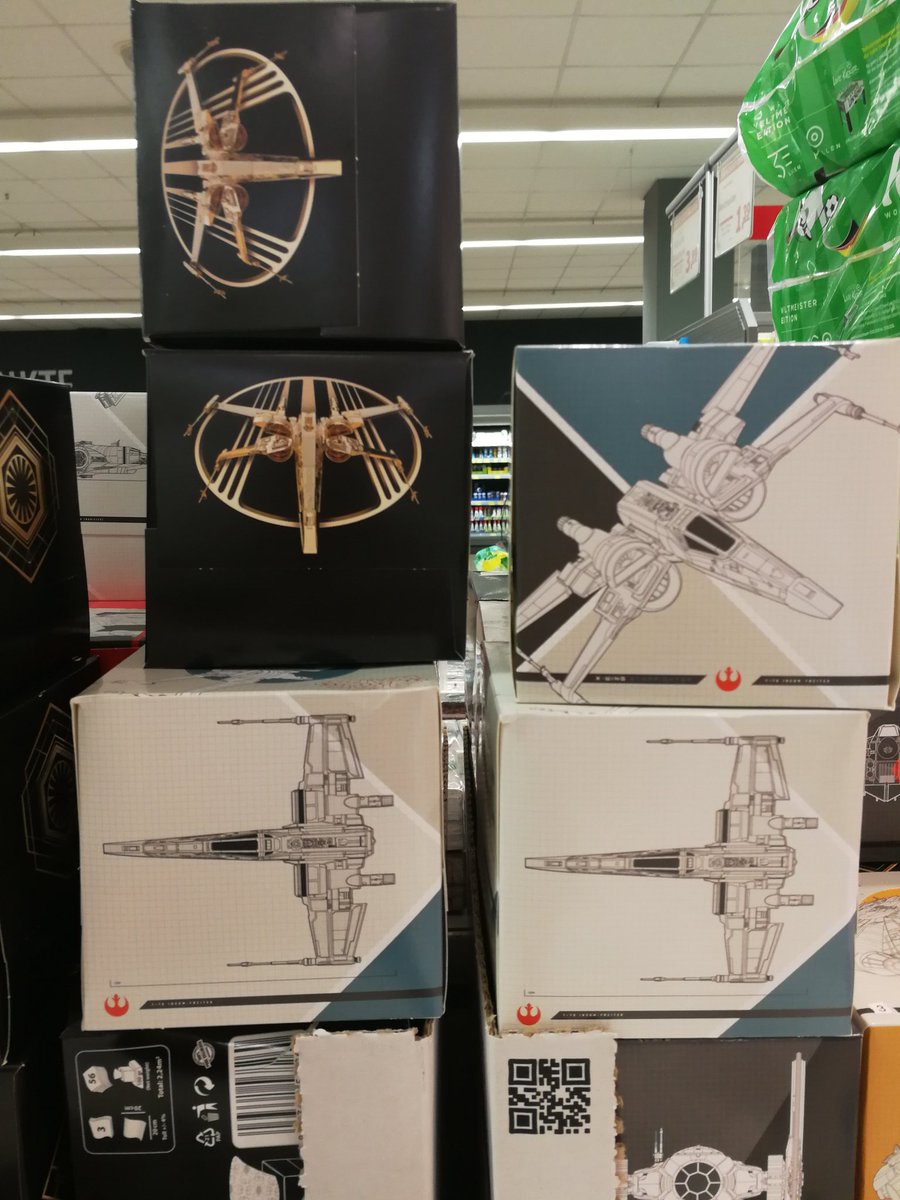Star Wars tissue boxes. Hmm.