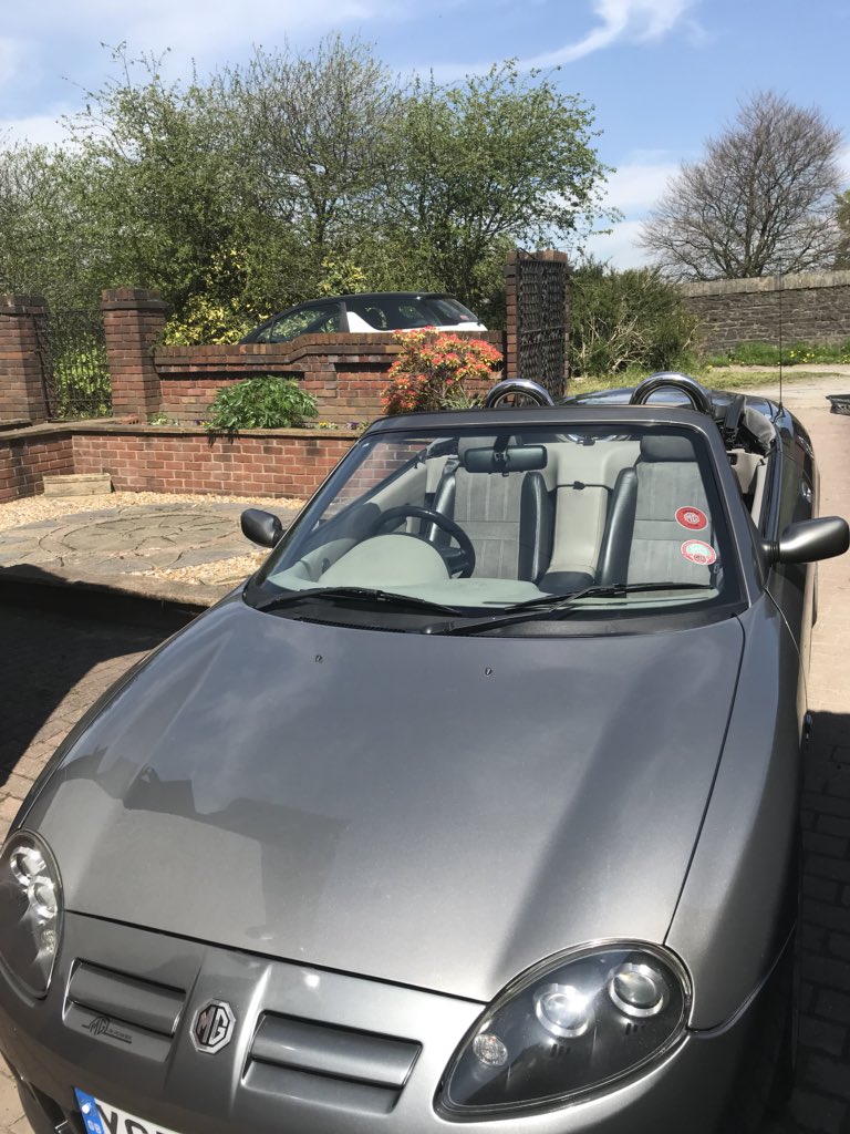 danderton's tweet photo. MG day... nice https://t.co/Utw9F7tRlt