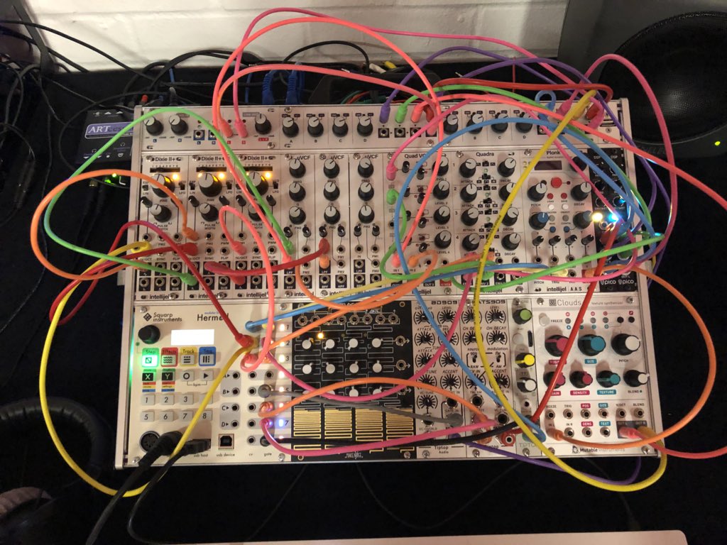 Uzivatel Icon Na Twitteru Squarp Instrumentsの話題の新製品 Hermod 同社の人気ハード シーケンサー Pyramidのエッセンスを凝縮 Eurorack化したモジュールです 8ch仕様で Cvだけでなくmidi Usbにも対応 Midiエフェクトのような Effect をトラックごとに最大8 Uzivatel Icon Na Twitteru Squarp Instrumentsの話題の新製品 Hermod 同社の人気ハード シーケンサー Pyramidのエッセンスを凝縮 Eurorack化したモジュールです 8ch仕様で Cvだけでなくmidi Usbにも対応 Midiエフェクトのような Effect をトラックごとに最大8