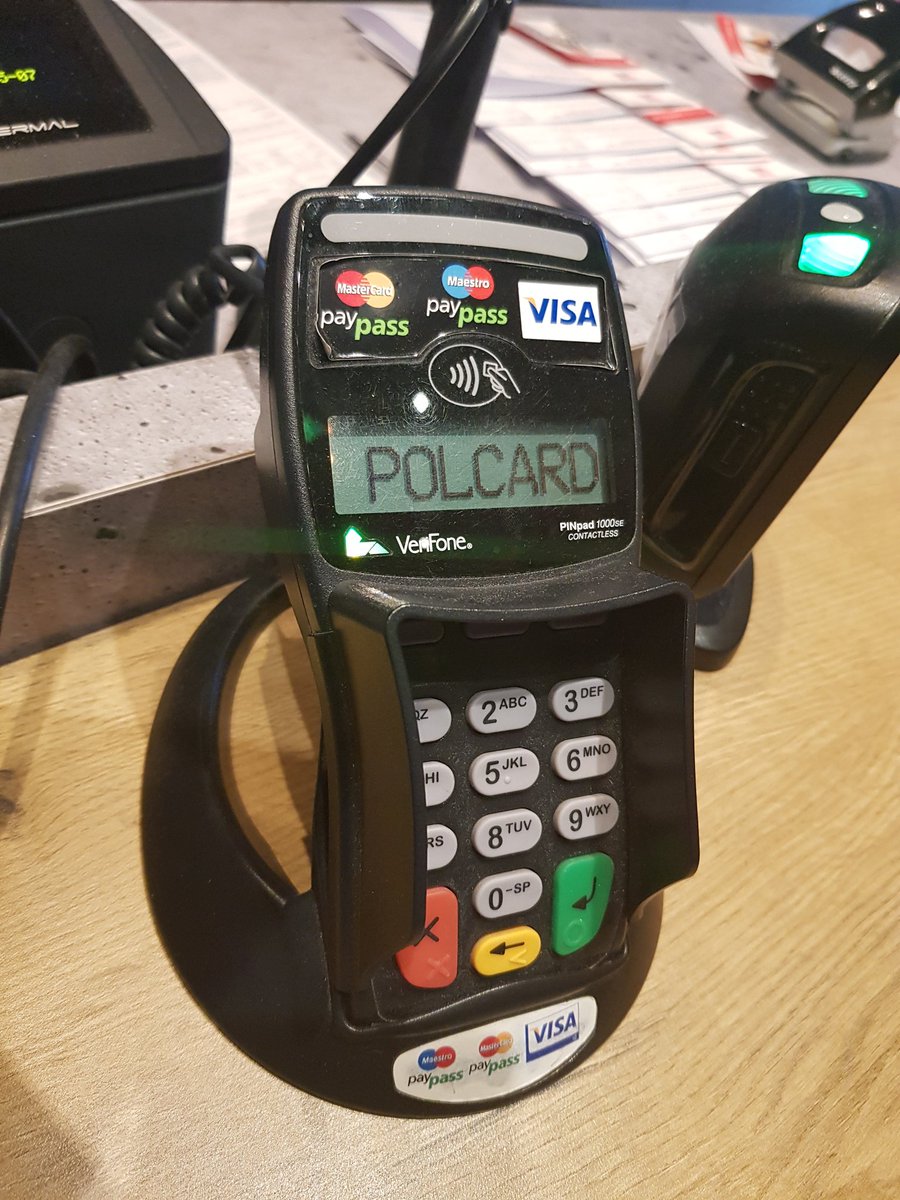 matthiassigmund's tweet photo. Wenn Karte stecken über das Personal erfolgen muss weil kontaktlos einfach schneller geht! #mastercard #contactless #ibis #warsaw https://t.co/p4MvuZg8qa