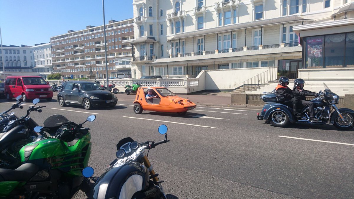 pwight62's tweet photo. 1970's #Reliant Bond Bug on the #MayDayRun #Hastings
You could have any colour you liked so long as it was orange.
Less wheels = More fun #TangerineDream #bankholiday https://t.co/2qFQ1v6uMQ