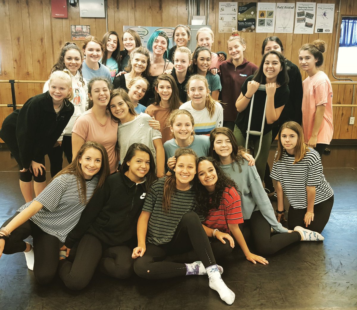 #DanceCompany working with Ms. Barbara Jo and Ms. Kelsey from <a href="/KDHDance/">Kathy Dunn Hamrick</a> #MoveIt #Dance/Movement #Therapy #Outreach program

#KathyDunnHamrick #CommunityArtist #MasterClass #ModernDance @FineArtsAISD @AISDdance <a href="/LamarFineArts/">Lamar MS & FAA</a> #AISDGotTalent #AISDgot❤