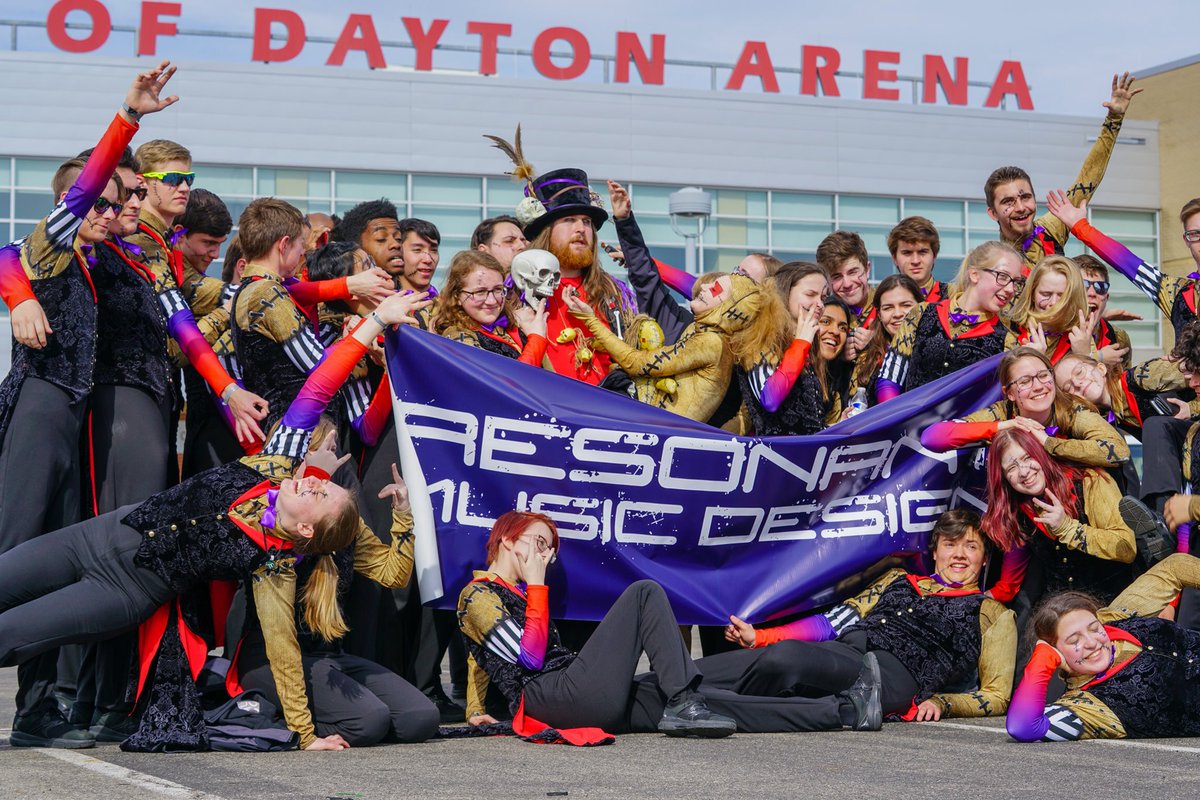 ResonantMusDes's tweet photo. Thanks to @ChromiumWinds for being such a fun group this year! #RMDsquad #WGI18 #CW18 https://t.co/CJizgQnc6R