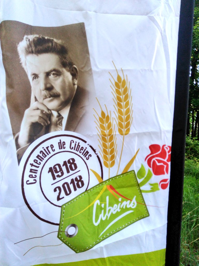 PoissonAURA's tweet photo. Pendant 3 jours le @LyceeCibeins fête ses 100 ans
Demain, le camion de lait refera la route du @LyceeCibeins à la place des Terreaux à #Lyon comme à son origine en 1918 https://t.co/ES4huWxl95