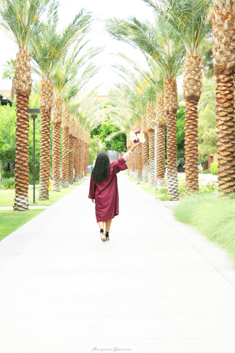 MzDiya5's tweet photo. My adventure has been soooo fun! Graduating is one of my best accomplishments yet! Im proud to set that example ❤️ #ASUgrad #asu #mom #momgrad #mommy https://t.co/fNmCwAPCxb
