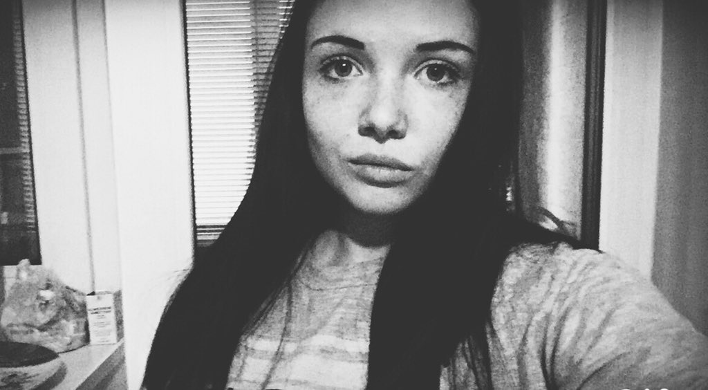 23Alinka23's tweet photo. Мне уже 20, ну я в шоке просто 🤭🤧 https://t.co/KszoPKc0fp