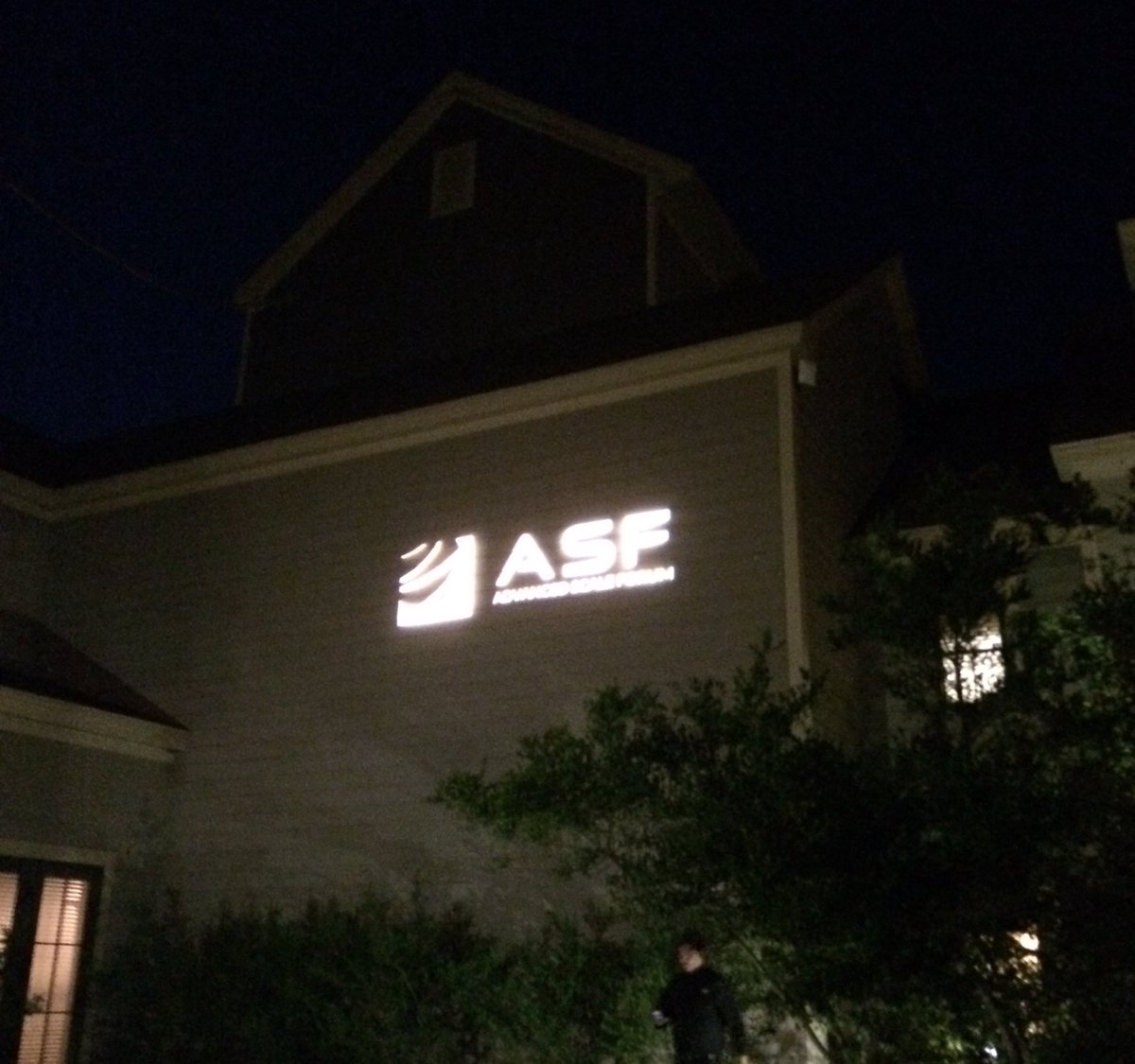 davidpesko's tweet image. Awesome weather for opening dinner at #advscaleforum