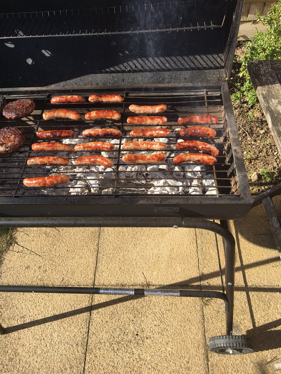 BBQ, family and beer what could be better #BankHolidayMonday #bankholidaysunshine