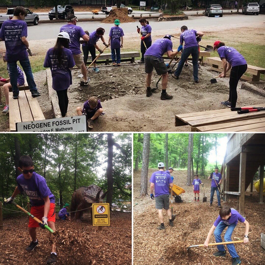 vantage_point's tweet photo. From digging a fossil pit to mulching a dinosaur enclosure, #HOGDay2018 was a sweaty success @RoperMountain! #yeahTHATgreenville https://t.co/NChuOVi06P