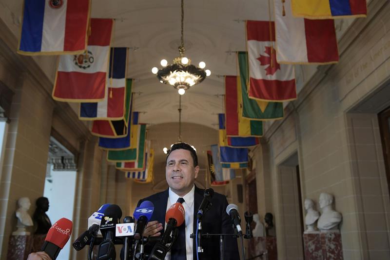 Venezuela un estado fallido ? - Página 25 Dcn1CvwX0AczRPM