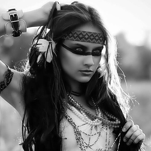 NativeUsaSpirit's tweet photo. Beautiful American idians women 🏹 https://t.co/SQjLTgiN5h